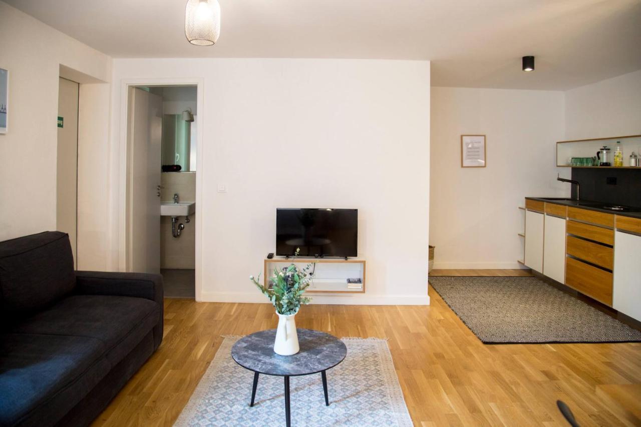 Madflats Hotel-Apartments S-Bahn Friedenau Berlin Exterior photo